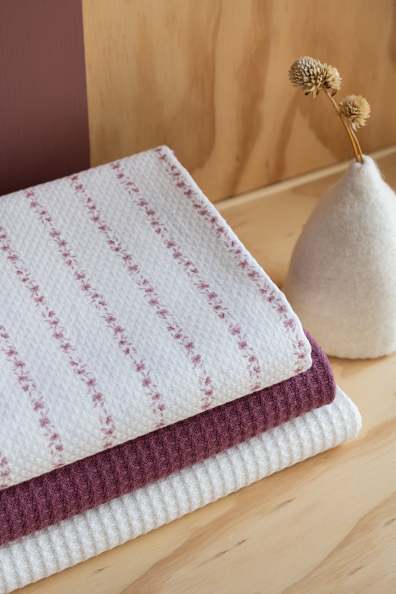 TIssu Coton "Garlantez" Blanc